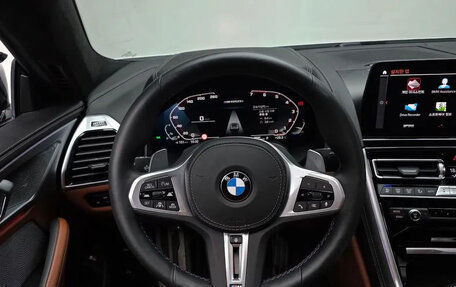 BMW 8 серия, 2024 год, 9 200 000 рублей, 13 фотография