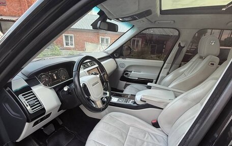 Land Rover Range Rover IV рестайлинг, 2014 год, 3 099 000 рублей, 5 фотография