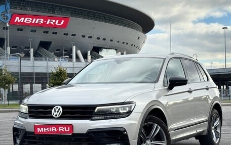 Volkswagen Tiguan II, 2019 год, 2 780 000 рублей, 1 фотография
