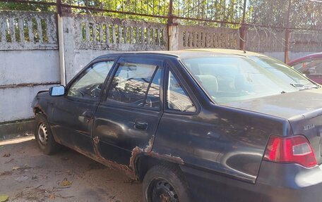 Daewoo Nexia I рестайлинг, 2010 год, 60 000 рублей, 1 фотография