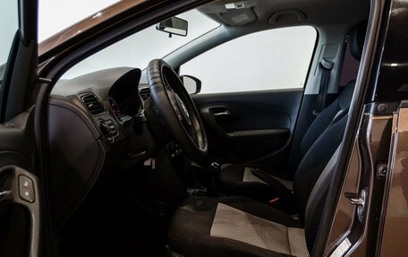 Volkswagen Polo VI (EU Market), 2013 год, 650 000 рублей, 11 фотография