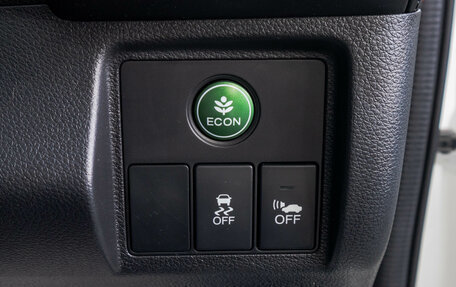 Honda Vezel, 2014 год, 1 799 000 рублей, 14 фотография