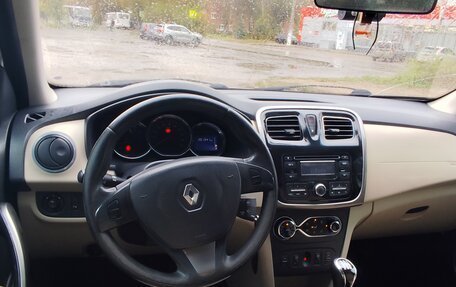 Renault Logan II, 2014 год, 550 000 рублей, 11 фотография