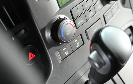 Hyundai Grand Starex Grand Starex I рестайлинг 2, 2014 год, 1 745 000 рублей, 11 фотография