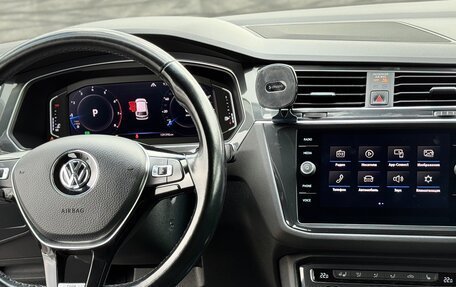 Volkswagen Tiguan II, 2019 год, 2 780 000 рублей, 7 фотография