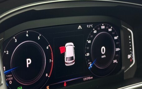 Volkswagen Tiguan II, 2019 год, 2 780 000 рублей, 10 фотография