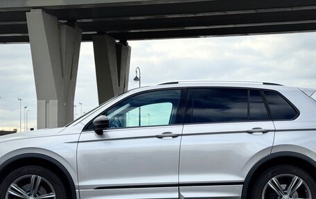 Volkswagen Tiguan II, 2019 год, 2 780 000 рублей, 6 фотография