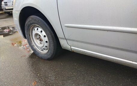 Toyota Corolla, 2005 год, 705 000 рублей, 10 фотография