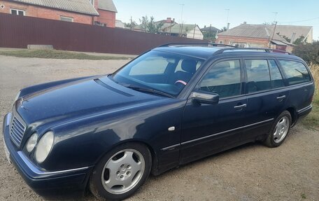 Mercedes-Benz E-Класс, 1997 год, 750 000 рублей, 9 фотография