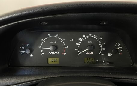 Chevrolet Niva I рестайлинг, 2018 год, 878 000 рублей, 14 фотография