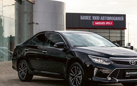 Toyota Camry, 2017 год, 1 795 000 рублей, 7 фотография