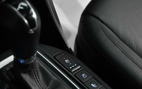 Hyundai Santa Fe III рестайлинг, 2018 год, 1 895 000 рублей, 13 фотография