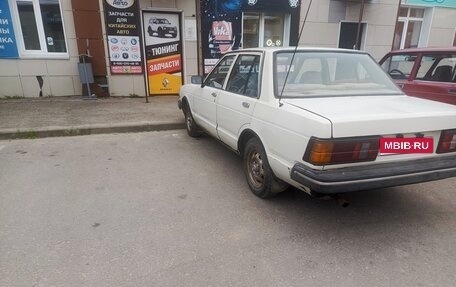Nissan Bluebird VIII, 1983 год, 250 000 рублей, 4 фотография