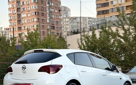 Opel Astra J, 2011 год, 779 999 рублей, 8 фотография