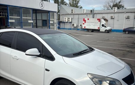 Opel Astra J, 2011 год, 779 999 рублей, 14 фотография