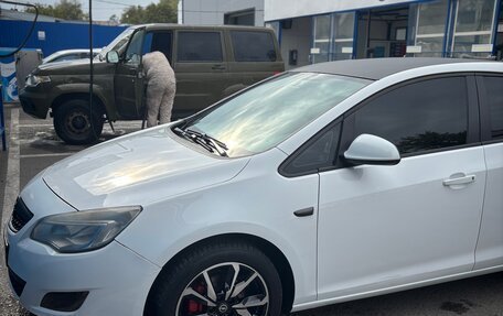 Opel Astra J, 2011 год, 779 999 рублей, 15 фотография