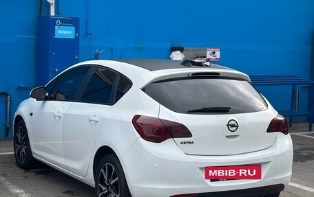 Opel Astra J, 2011 год, 779 999 рублей, 17 фотография