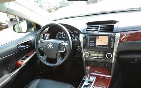 Toyota Camry, 2013 год, 1 849 000 рублей, 19 фотография