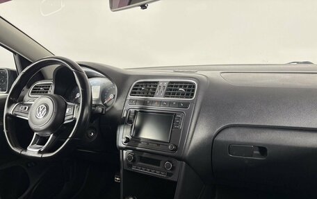 Volkswagen Polo VI (EU Market), 2018 год, 930 000 рублей, 16 фотография