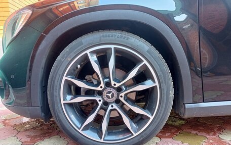 Mercedes-Benz GLA, 2019 год, 3 800 000 рублей, 4 фотография