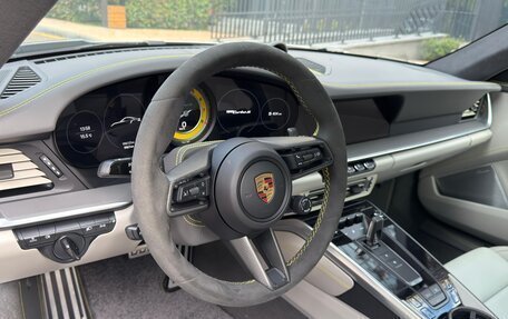 Porsche 911, 2022 год, 28 900 000 рублей, 26 фотография