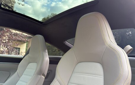 Porsche 911, 2022 год, 28 900 000 рублей, 25 фотография