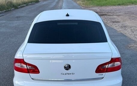 Skoda Superb III рестайлинг, 2012 год, 1 045 000 рублей, 10 фотография