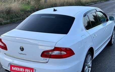 Skoda Superb III рестайлинг, 2012 год, 1 045 000 рублей, 12 фотография