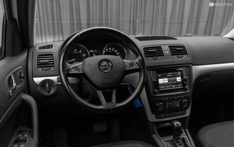 Skoda Yeti I рестайлинг, 2017 год, 1 730 000 рублей, 9 фотография