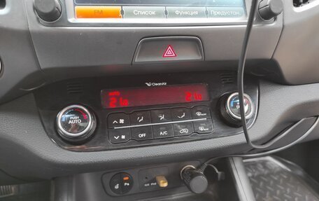 KIA Sportage III, 2013 год, 1 350 000 рублей, 17 фотография