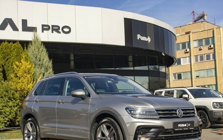 Volkswagen Tiguan II, 2019 год, 2 848 000 рублей, 3 фотография