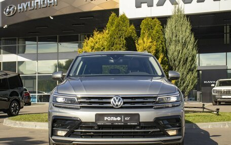Volkswagen Tiguan II, 2019 год, 2 848 000 рублей, 2 фотография