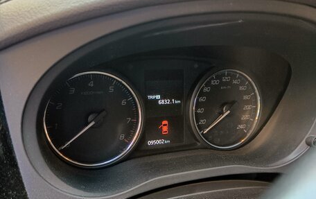 Mitsubishi Outlander III рестайлинг 3, 2016 год, 1 699 000 рублей, 15 фотография