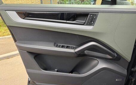 Porsche Cayenne III, 2023 год, 13 490 000 рублей, 10 фотография