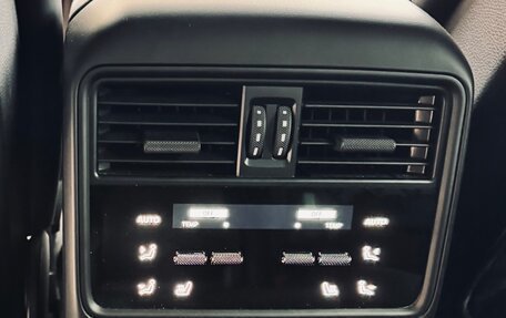 Porsche Cayenne III, 2023 год, 13 490 000 рублей, 12 фотография