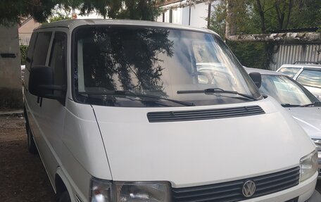 Volkswagen Transporter T4, 2002 год, 870 000 рублей, 2 фотография