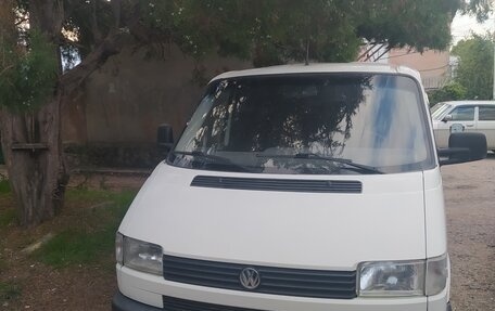 Volkswagen Transporter T4, 2002 год, 870 000 рублей, 3 фотография