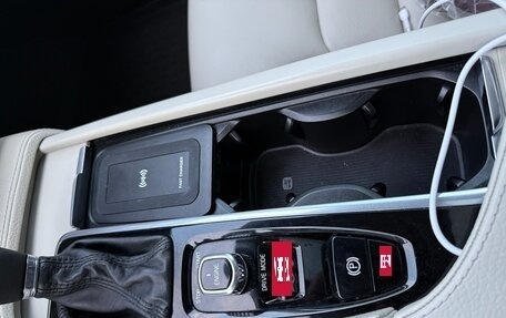 Volvo S90 II рестайлинг, 2016 год, 2 950 000 рублей, 15 фотография