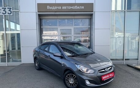 Hyundai Solaris II рестайлинг, 2011 год, 950 000 рублей, 3 фотография