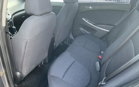 Hyundai Solaris II рестайлинг, 2011 год, 950 000 рублей, 14 фотография