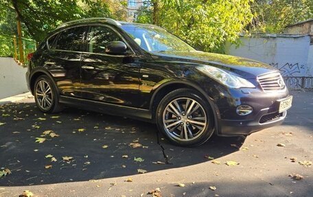Infiniti QX50 I рестайлинг, 2015 год, 1 800 000 рублей, 30 фотография