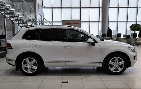 Volkswagen Touareg III, 2014 год, 2 790 000 рублей, 4 фотография