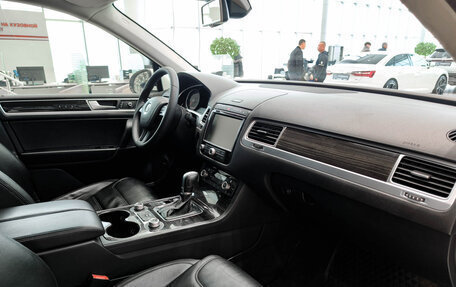 Volkswagen Touareg III, 2014 год, 2 790 000 рублей, 11 фотография