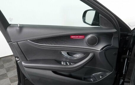 Mercedes-Benz E-Класс, 2019 год, 2 600 000 рублей, 10 фотография