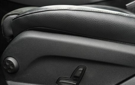 Mercedes-Benz E-Класс, 2019 год, 2 600 000 рублей, 20 фотография