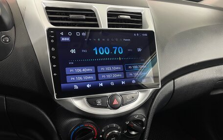Hyundai Solaris II рестайлинг, 2013 год, 723 000 рублей, 20 фотография