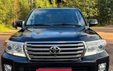 Toyota Land Cruiser 200, 2012 год, 4 600 000 рублей, 3 фотография