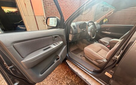 Toyota Hilux VII, 2014 год, 2 070 000 рублей, 9 фотография