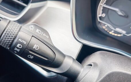 Geely Coolray I, 2020 год, 1 550 000 рублей, 24 фотография