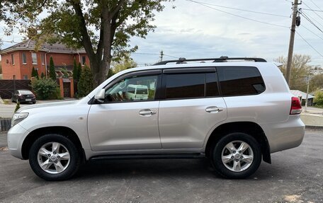 Toyota Land Cruiser 200, 2010 год, 2 950 000 рублей, 4 фотография